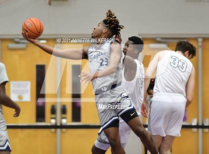 Thumbnail 3 in La Lumiere vs. Calvary Christian Academy (Montverde Academy Invitational Tournament) photogallery.