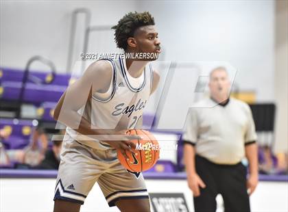 Thumbnail 1 in La Lumiere vs. Calvary Christian Academy (Montverde Academy Invitational Tournament) photogallery.