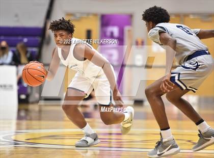 Thumbnail 1 in La Lumiere vs. Calvary Christian Academy (Montverde Academy Invitational Tournament) photogallery.