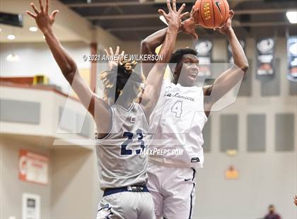 Thumbnail 2 in La Lumiere vs. Calvary Christian Academy (Montverde Academy Invitational Tournament) photogallery.