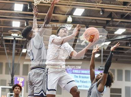 Thumbnail 2 in La Lumiere vs. Calvary Christian Academy (Montverde Academy Invitational Tournament) photogallery.