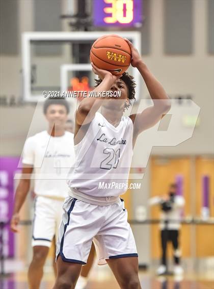 Thumbnail 2 in La Lumiere vs. Calvary Christian Academy (Montverde Academy Invitational Tournament) photogallery.