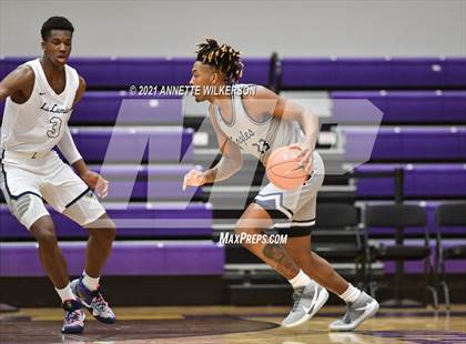 Thumbnail 3 in La Lumiere vs. Calvary Christian Academy (Montverde Academy Invitational Tournament) photogallery.