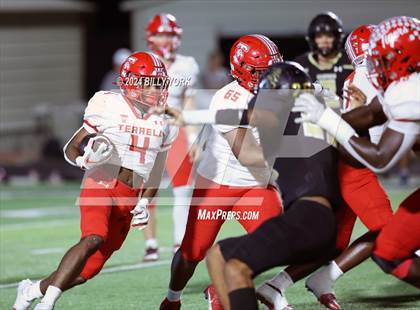 Thumbnail 3 in Terrell vs Kaufman photogallery.