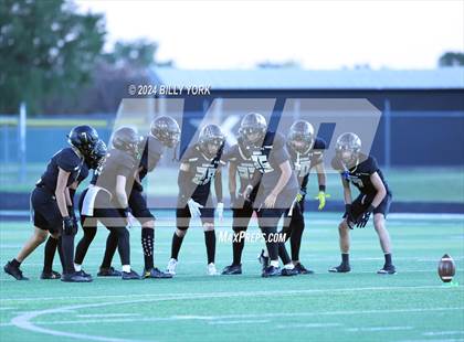 Thumbnail 3 in Terrell vs Kaufman photogallery.