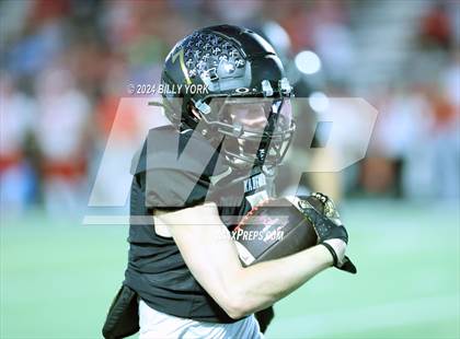 Thumbnail 3 in Terrell vs Kaufman photogallery.