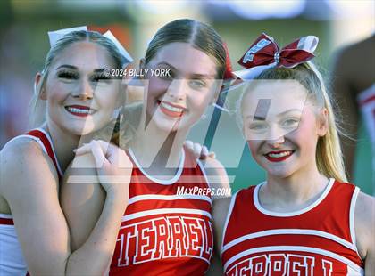 Thumbnail 1 in Terrell vs Kaufman photogallery.