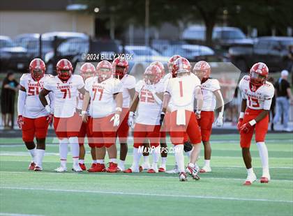 Thumbnail 1 in Terrell vs Kaufman photogallery.