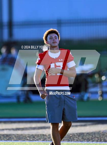 Thumbnail 1 in Terrell vs Kaufman photogallery.