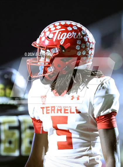 Thumbnail 2 in Terrell vs Kaufman photogallery.