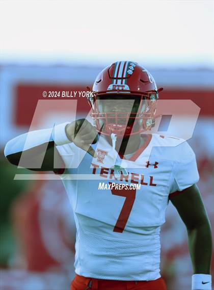 Thumbnail 3 in Terrell vs Kaufman photogallery.