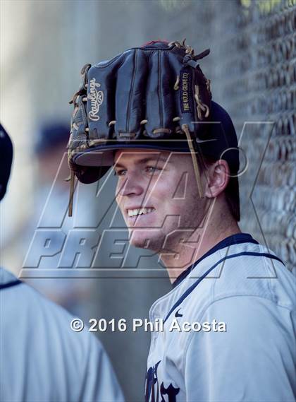 Thumbnail 1 in Chaminade vs. Loyola photogallery.