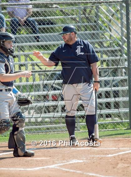 Thumbnail 1 in Chaminade vs. Loyola photogallery.