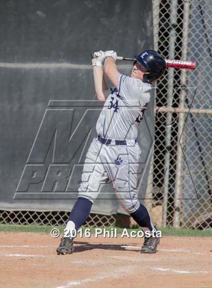 Thumbnail 1 in Chaminade vs. Loyola photogallery.