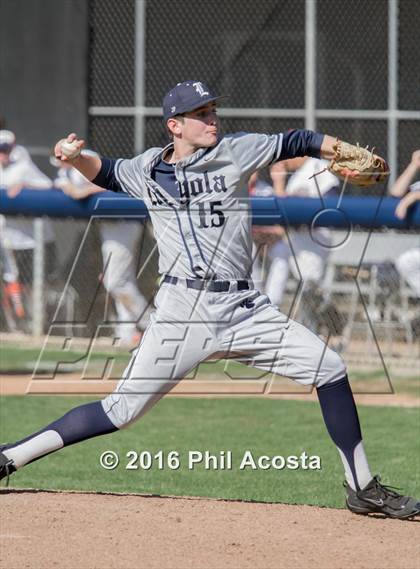 Thumbnail 3 in Chaminade vs. Loyola photogallery.