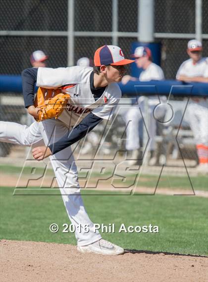 Thumbnail 2 in Chaminade vs. Loyola photogallery.