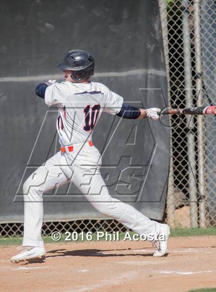 Thumbnail 2 in Chaminade vs. Loyola photogallery.