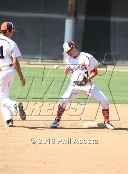 Thumbnail 2 in Chaminade vs. Loyola photogallery.