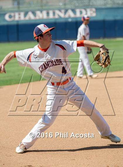 Thumbnail 2 in Chaminade vs. Loyola photogallery.