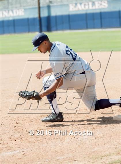 Thumbnail 1 in Chaminade vs. Loyola photogallery.
