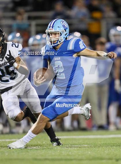 Thumbnail 3 in Hilliard Darby @ Olentangy Berlin photogallery.
