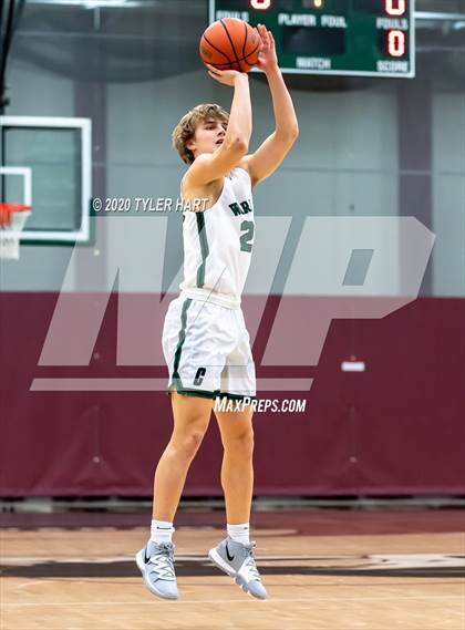Thumbnail 1 in Indianapolis Bishop Chatard @ Covenant Christian photogallery.