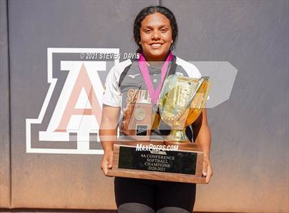 Thumbnail 2 in Vista Grande @ Salpointe Catholic (AIA 4A Awards) photogallery.
