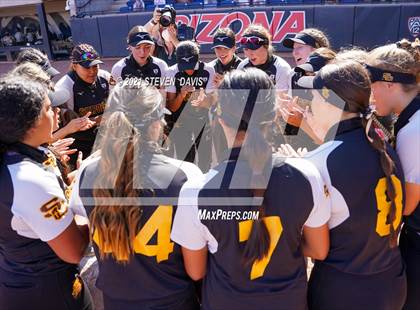 Thumbnail 3 in Vista Grande @ Salpointe Catholic (AIA 4A Awards) photogallery.