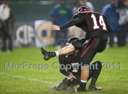 Thumbnail 1 in Palo Alto vs. Centennial (CIF State D1 Final) photogallery.