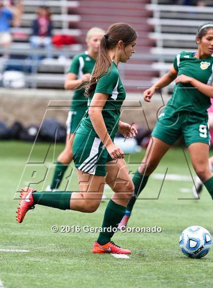 Thumbnail 2 in Rio Americano vs. Manteca (CIF SJS D3 Final) photogallery.