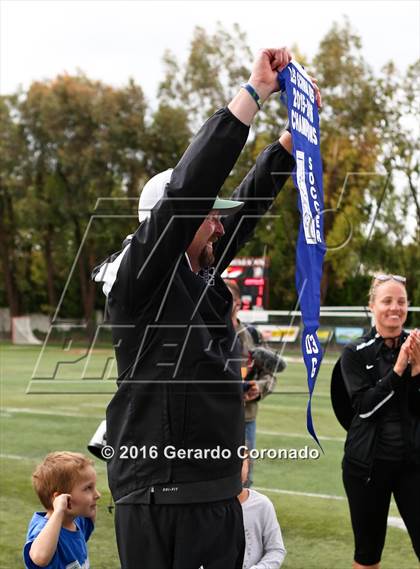 Thumbnail 1 in Rio Americano vs. Manteca (CIF SJS D3 Final) photogallery.