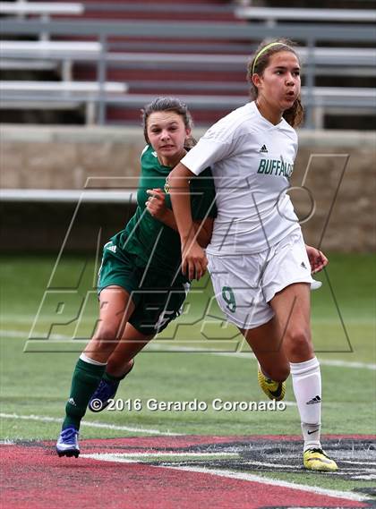 Thumbnail 2 in Rio Americano vs. Manteca (CIF SJS D3 Final) photogallery.