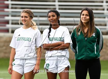 Thumbnail 3 in Rio Americano vs. Manteca (CIF SJS D3 Final) photogallery.