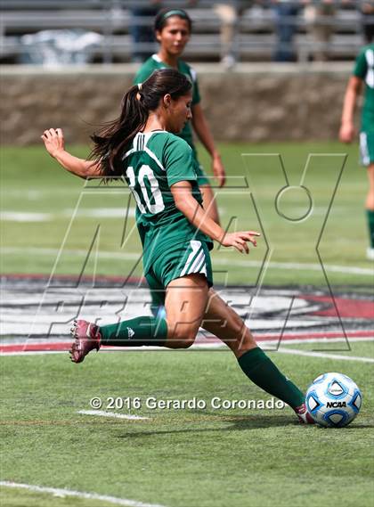 Thumbnail 3 in Rio Americano vs. Manteca (CIF SJS D3 Final) photogallery.