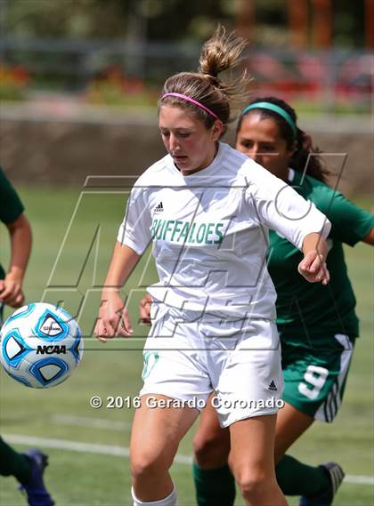 Thumbnail 3 in Rio Americano vs. Manteca (CIF SJS D3 Final) photogallery.