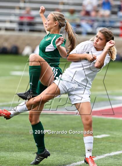 Thumbnail 3 in Rio Americano vs. Manteca (CIF SJS D3 Final) photogallery.