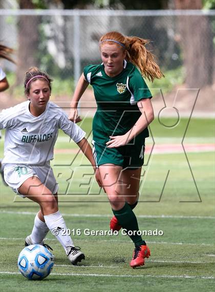 Thumbnail 2 in Rio Americano vs. Manteca (CIF SJS D3 Final) photogallery.