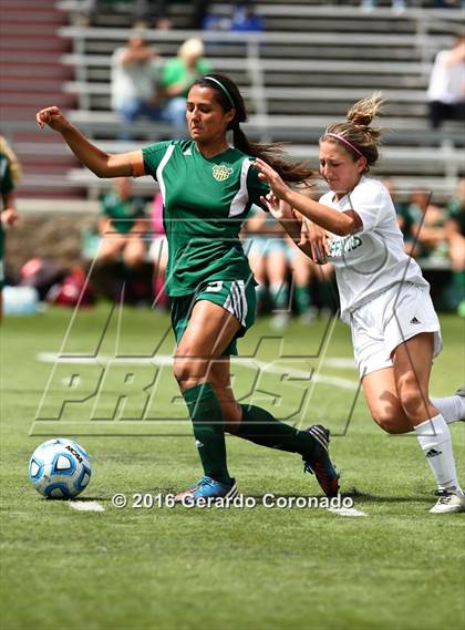 Thumbnail 3 in Rio Americano vs. Manteca (CIF SJS D3 Final) photogallery.