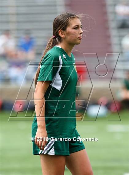 Thumbnail 3 in Rio Americano vs. Manteca (CIF SJS D3 Final) photogallery.