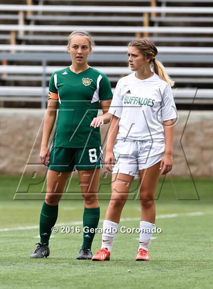 Thumbnail 3 in Rio Americano vs. Manteca (CIF SJS D3 Final) photogallery.