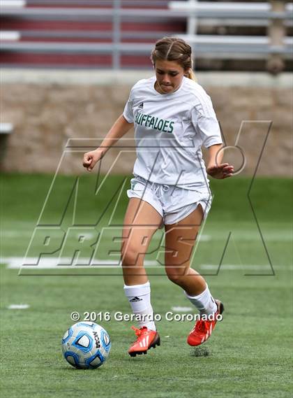 Thumbnail 2 in Rio Americano vs. Manteca (CIF SJS D3 Final) photogallery.