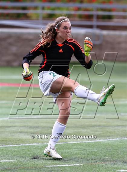 Thumbnail 3 in Rio Americano vs. Manteca (CIF SJS D3 Final) photogallery.