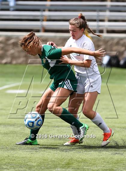 Thumbnail 2 in Rio Americano vs. Manteca (CIF SJS D3 Final) photogallery.