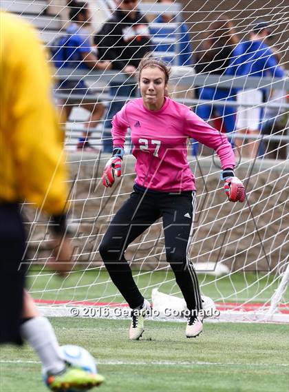 Thumbnail 1 in Rio Americano vs. Manteca (CIF SJS D3 Final) photogallery.