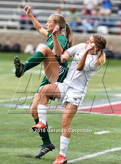 Thumbnail 2 in Rio Americano vs. Manteca (CIF SJS D3 Final) photogallery.
