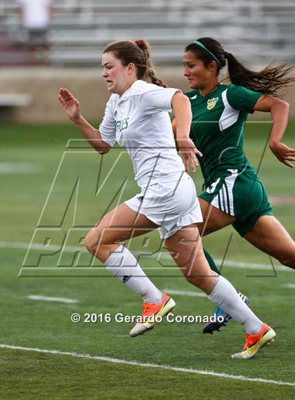 Thumbnail 1 in Rio Americano vs. Manteca (CIF SJS D3 Final) photogallery.