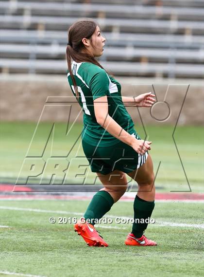 Thumbnail 1 in Rio Americano vs. Manteca (CIF SJS D3 Final) photogallery.