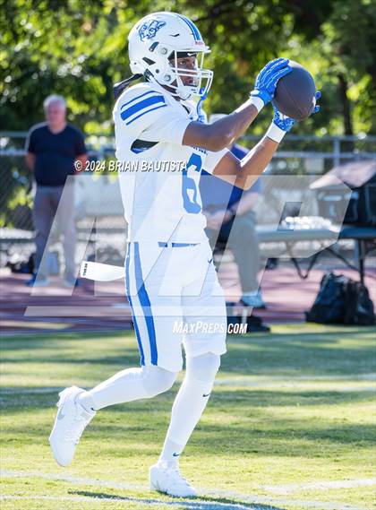 Thumbnail 3 in Kamehameha Maui vs. Beaumont photogallery.