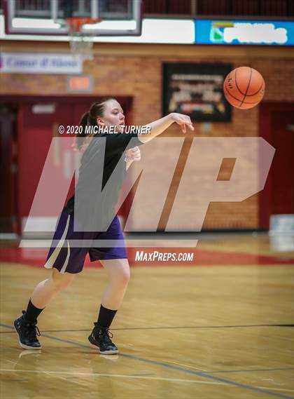 Thumbnail 3 in Mullan vs. Lakeside photogallery.