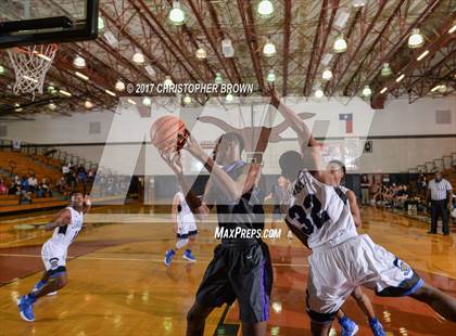 Thumbnail 3 in King vs Katy Taylor (McDonald's Texas Invitational) photogallery.